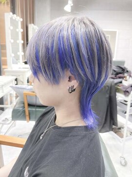 デイズ(days) ウルフカット/インナーカラーブルーカラー/ホワイトアッシュ