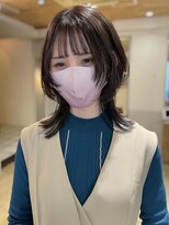 エイン(EYN) ウルフカット/暗髪/透明感カラー/ウルフレイヤー/学割U24