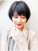 ストレートボブリップラインショートヘアアッシュブラック