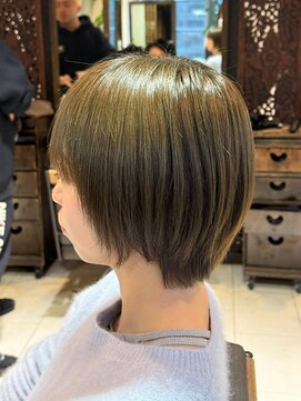 ヘアリゾート粋 ティガ 池袋店(tiga) 艶髪ショート/カーキベージュ/髪質改善