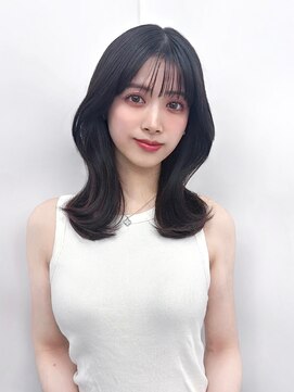 フィヴェント(Fivent) 黒髪韓国小顔レイヤーイメチェン暗めオリーブグレークラゲヘアー