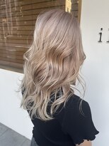 イル(iLu.)&nbsp;ブロンド/ミルクティー/ミルクティーベージュ/ベージュ/ベージュ