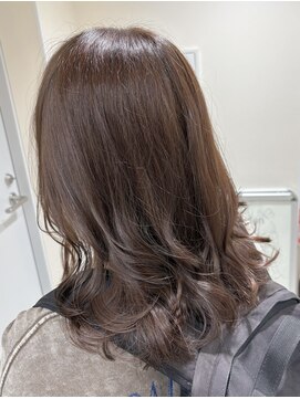 【NaVI/伊藤】20代30代/暗めブラウンカラー