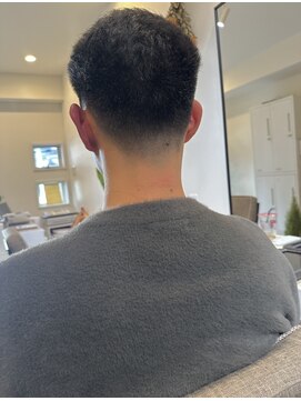 アクシア ヘア(Axia. Hair) ナチュラルフェード