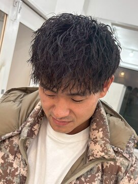 一鳳庵　【イオアン】 波巻きツイストスパイラル　メンズカット