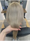 透け感ミルクティーブロンド