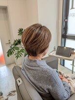 アン 国分寺駅前店(un) 国分寺ショートカットショートボブイルミナカラーヘッドスパ韓国