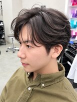 エミュ(Aimu.)&nbsp;韓国風メンズレイヤー×毛流れセンターパート