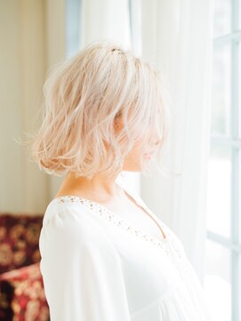 エミタス 練馬(emi+ Hair & eyelash) ホワイトブリーチ◎10代20代30代