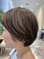 ヒアカアヴェダ 天神VIORO (Heaka AVEDA)&nbsp;ハイライト【30代/インナーカラー】