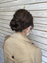 デコヘアー キートス(DECO HAIR kiitos)&nbsp;編み込みのシニヨンアレンジ