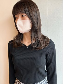 ツイギー 宮西店(TWiGGY) ふんわりセミロングにアッシュベージュ