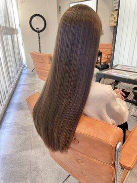 アイリー 名古屋(A/LEE) シフォンベージュ