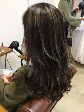 モエバイアリア(Moe by aria) 大人ハイライトカラー