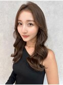 簡単スタイリングヘアセンターパートゆるふわロングハイレイヤー