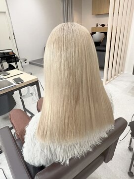 ユウル 横浜(juhl.) ハイトーンカラー/ニュアンスカラー/ブリーチ/トリートメント