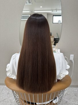 シカ 神戸三宮元町店(Cica) 縮毛矯正ストレート 三宮 神戸美容室 髪質改善 艶髪 元町