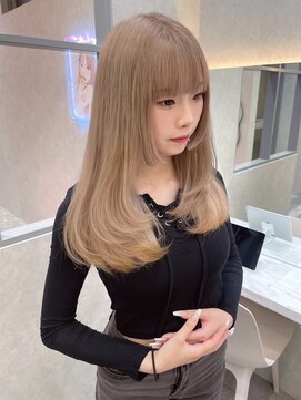 ロンド レア 天神大名店(Lond Le’a) デザインカラー/レイヤーカット/ウェットヘア/オリーブベージュ