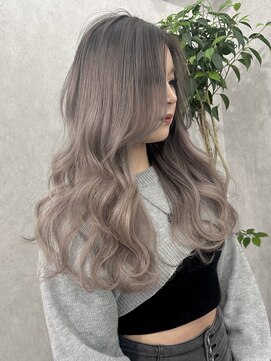 ロウル 渋谷(LOWRL) グレージュミルクティー/ブリーチ/エクステ