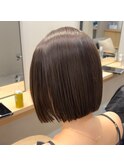 切りっぱなしボブ