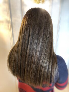 グリッター(GRITTERs) 透明感カーキベージュ＊