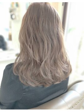 グラッチェ(grazie) アッシュグレージュ