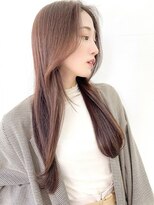 ケーツー心斎橋 クイーンズガーデン バイ ケーツー(K two QUEEN'S GARDEN by K two) センターパート外ハネストレート3/心斎橋&難波&なんば