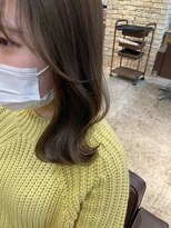 シェノン 西梅田(CHAINON)&nbsp;レイヤーカット/ウェットヘア/デザインカラー/ベージュ/ブラウン