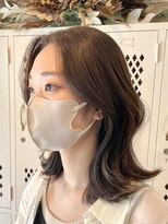 ユニ 表参道(uni)&nbsp;韓国風カットでたぷっとレイヤー　セミロング