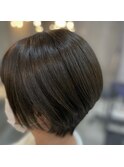 ショートボブ