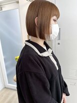 イコ 表参道原宿(ico)&nbsp;ミニボブ 切りっぱなし 大人ボブ ベージュカラー