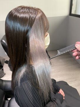 ジーニーホリエ(Geniee horie) インナーカラーグレージュ×髪質改善