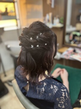 リノ(Lino) ヘアアレンジ