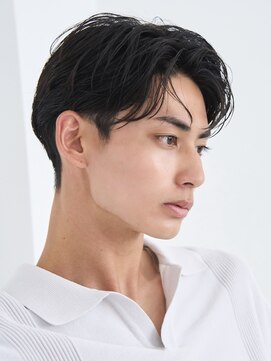 レタッチバイフィフス(RETOUCH by fifth) センターパートメンズマッシュパーマニュアンスパーマ刈り上げ