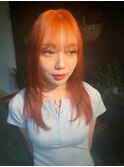 フェイスレイヤーカット×ビビットオレンジカラー