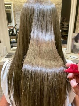 クロワ(croix) 酸性ストレート＋髪質改善トリートメント