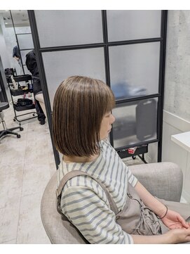 イーズ バイ インス(Yeeee.s by INCE) 白髪ぼかし/脱白髪染め/脱白髪染めハイライト/透明感