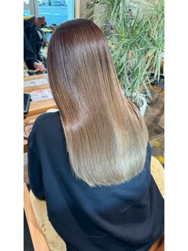 ファンファンバイルー 岐阜(fan fun by Rooo) 髪質改善カラー