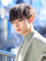 ララルーモ 渋谷公園通り店(LaLarOomo)&nbsp;ツーブロックツイストスパイラル×モードっぽいメイク