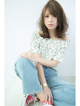 クラウン ヘアー(CLOWN hair) オススメカラー、プラチナベージュ