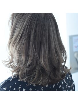 ニコリヘアワークス(nicori hair works) ミディアム×グレージュ2