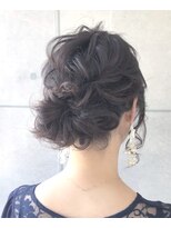 ジル ヘアデザイン ナンバ(JILL Hair Design NAMBA) 王道アップスタイル