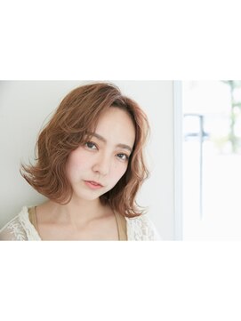 フィガロ ミーナ 東生駒店(FIGARO MINA) 大人ミディアムレイヤー