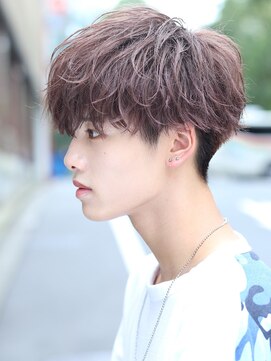 リップス 池袋(LIPPS) ツーブロック刈り上げ　サイドパート　よしき