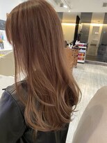 アウラ(aura) ハイトーンベージュ/マロンベージュで大人かわいいヘアに◎