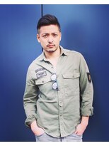 プラグ(Plug) ツーブロック×オールバックスタイル