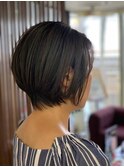 前下がり/ショート/耳掛け/グラデーション/ショートカット/40代