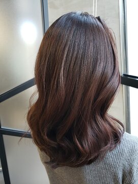 ラフランクリー(la frankly) 20代30代/くせ毛カバー/透明感ショート/ツヤ髪