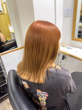 フェリア 梅田(FERIA) 【梅田 茶屋町】ダブルカラー/オレンジベージュ