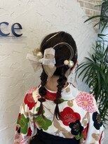 ヘアーアンドスパ ルーチェ(hair&spa Luce)&nbsp;卒業式×ツインアレンジ×袴